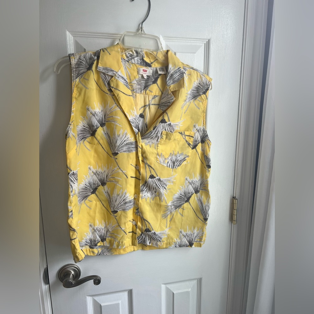 Levis Womens Sleeveless Collar Shirt Medium